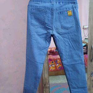 A Denim Slim Jeans