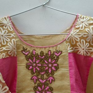 Embroidered Embellished Kurta Pink