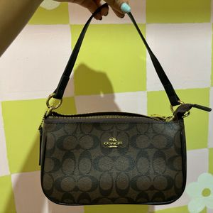 Coach - Sling And Shoulder Bag