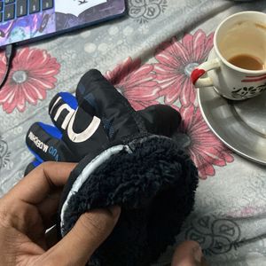 Riding Gloves With Fur Inside