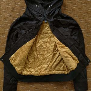 BLACK HEAVY JACKET