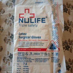 Surgical Gloves 🧤