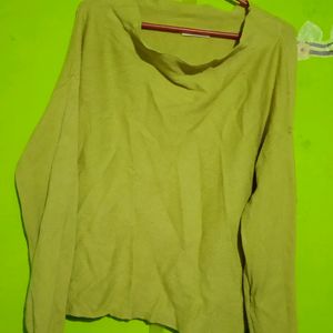 Women Woollen Top