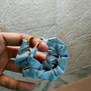 Ladies Scrunchie Earring