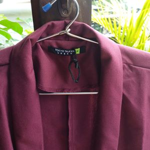 Chic Maroon Single Breasted Blazer Women