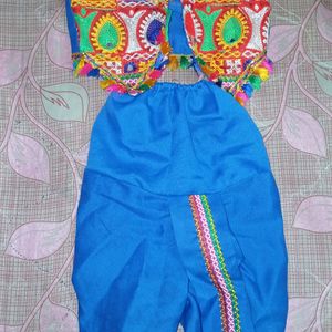 Rajasthani Dhoti Shirt And Topi