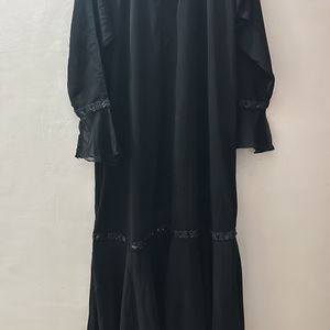 Dubai Abaya