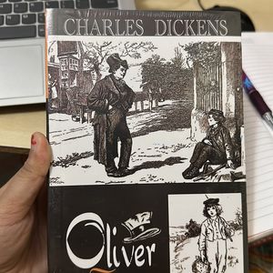 Oliver Twist By Charles Dickens - Seal Packed Book
