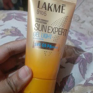 LAKME SUNSCREEN ( TOTALLY NEW )