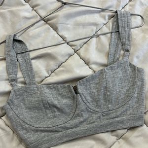 Grey imported cropped top🖤