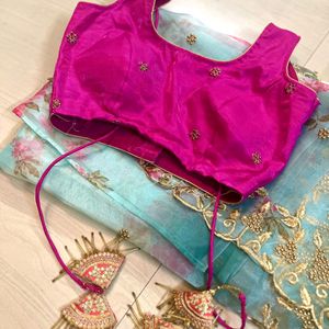 Blue Saree With Stiched Pink Blouse 🩷