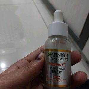 Garnierskin Active Vitamin C Serum