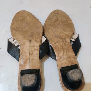 Black Sandals ❣️💞 Coins - 999 Cash - 299