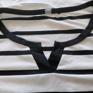 Black White Line T-shirt