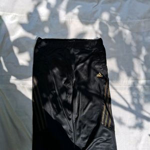 IMPORTED ORIGINAL ADIDAS TRACK PANT