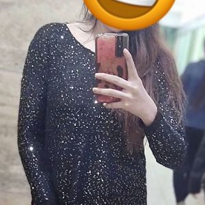 Sequins Black Sweat Top