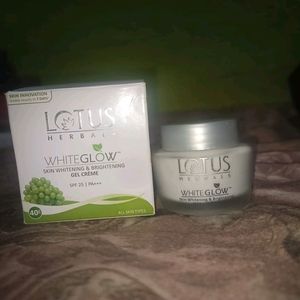 Lotus Skin Whitening And Brightening Gel Cream