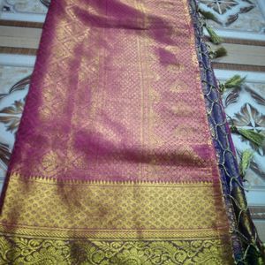 Beautiful Kanjivaram Saree With Blouse