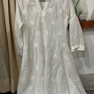 A White Colour Kurta