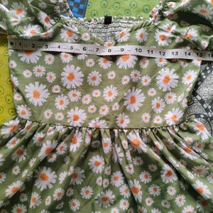 Lymio Green Floral Top