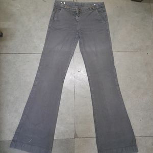 Low Waisted Y2k Flared Jeans