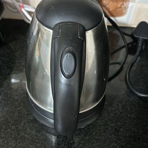 Pigeon electric kettle