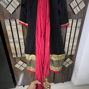 Black Anarkali With Red Dupatta