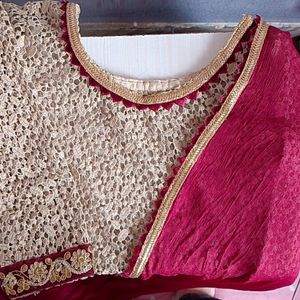 Unique Suit With Dupatta