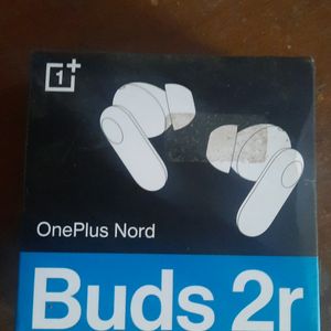 ONE Plus NORDS 2r EARBUDS