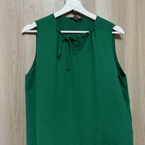 Cute Green Top For sale