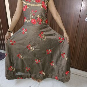 Full Flair Gown With Thread Work