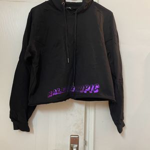 Black Cropped Hoodie Pullover