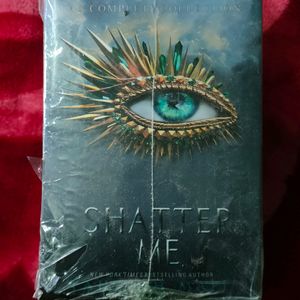 NRB HUB SALE: Shatter Me Boxed Set (9 Books, NEW)