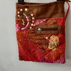 🎀🏵️ AN ETHNIC SLING BAG FOR NAVRATRAS 🏵️