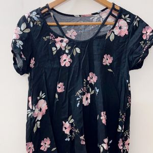 Black Floral Printed Top