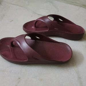 Maroon Slippers