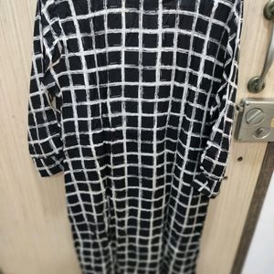 Black Kurti