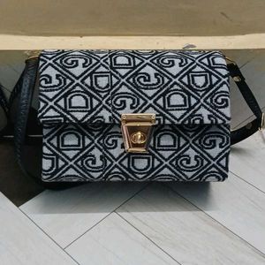 Slingbag Pretty versatile women stylish Bag