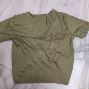 Olive Green Soft Material Knot Crop Top