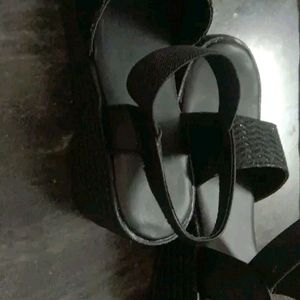 Black Heels For Girls And Women