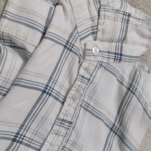 Shirts Of Cotton / White Colour / Size 36