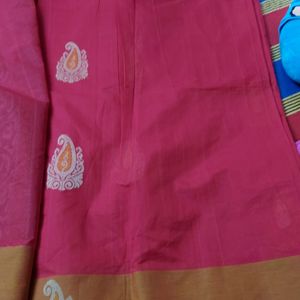 Very Stylish Red And Black Cotton Saree