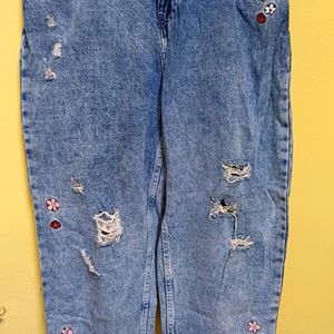 Women Boyfriend Jeans,  Blue Color,  34 Waist