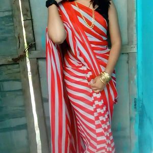 Beautiful Red White Saree ❤️🤍