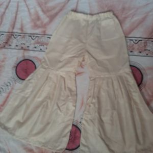 3 To 4 Years Girls Ghrara Set