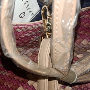 Original Caprese Ladies Handbag. Pink