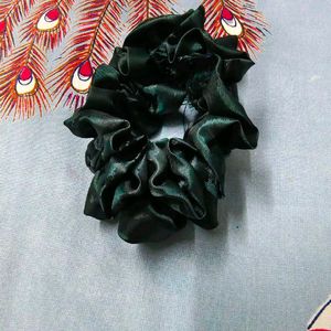 Green Scrunchie New Design