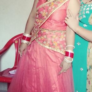 Lehnga Choli Saree Style Look