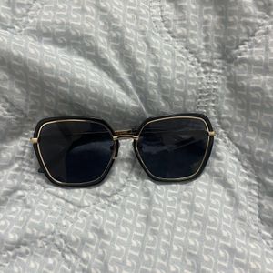 Black & Gold Sunglasses