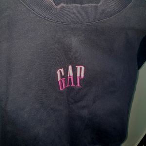 Gap Sweatshirt